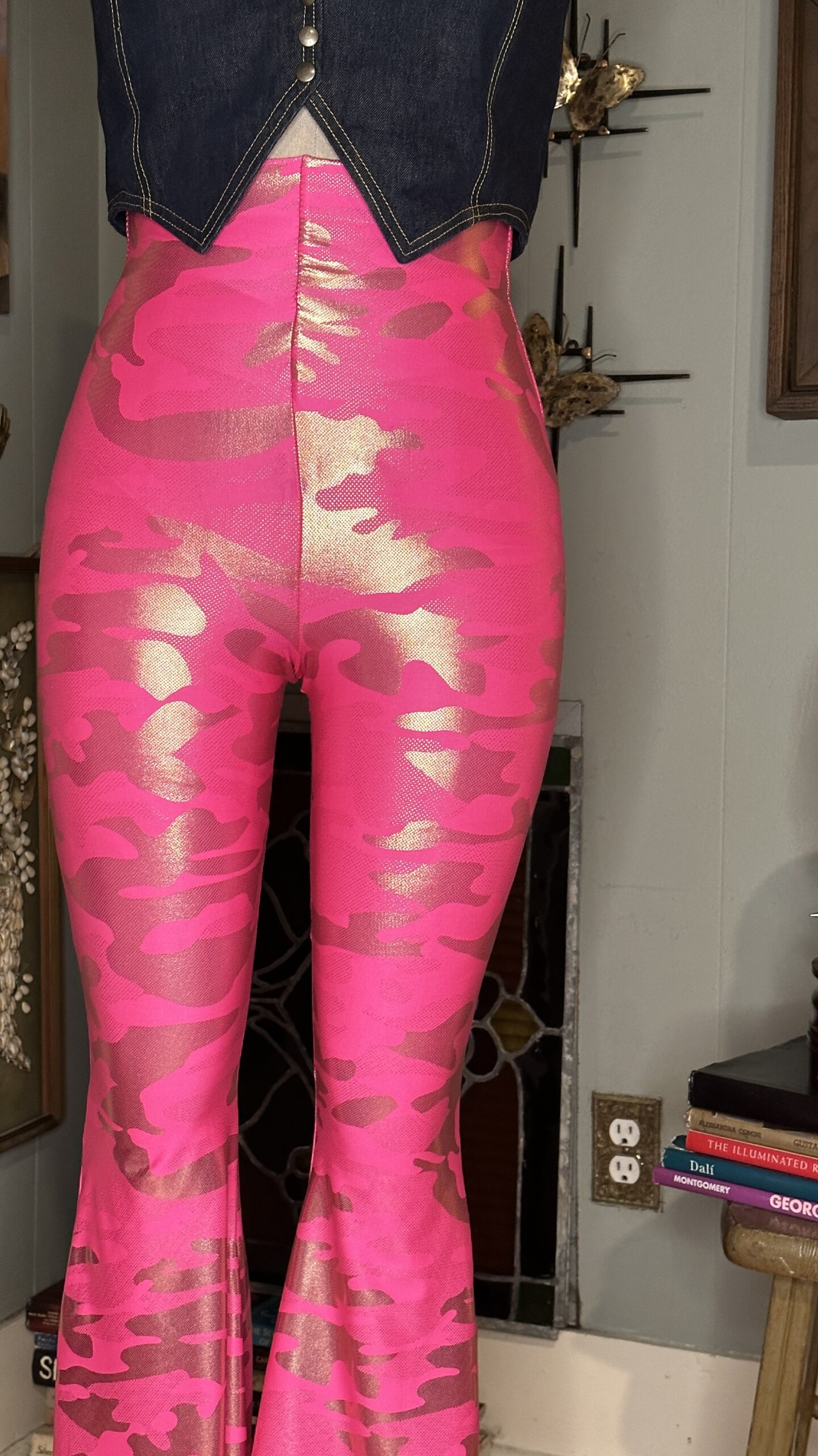 Neon Pink & Gold Camo - Image 6