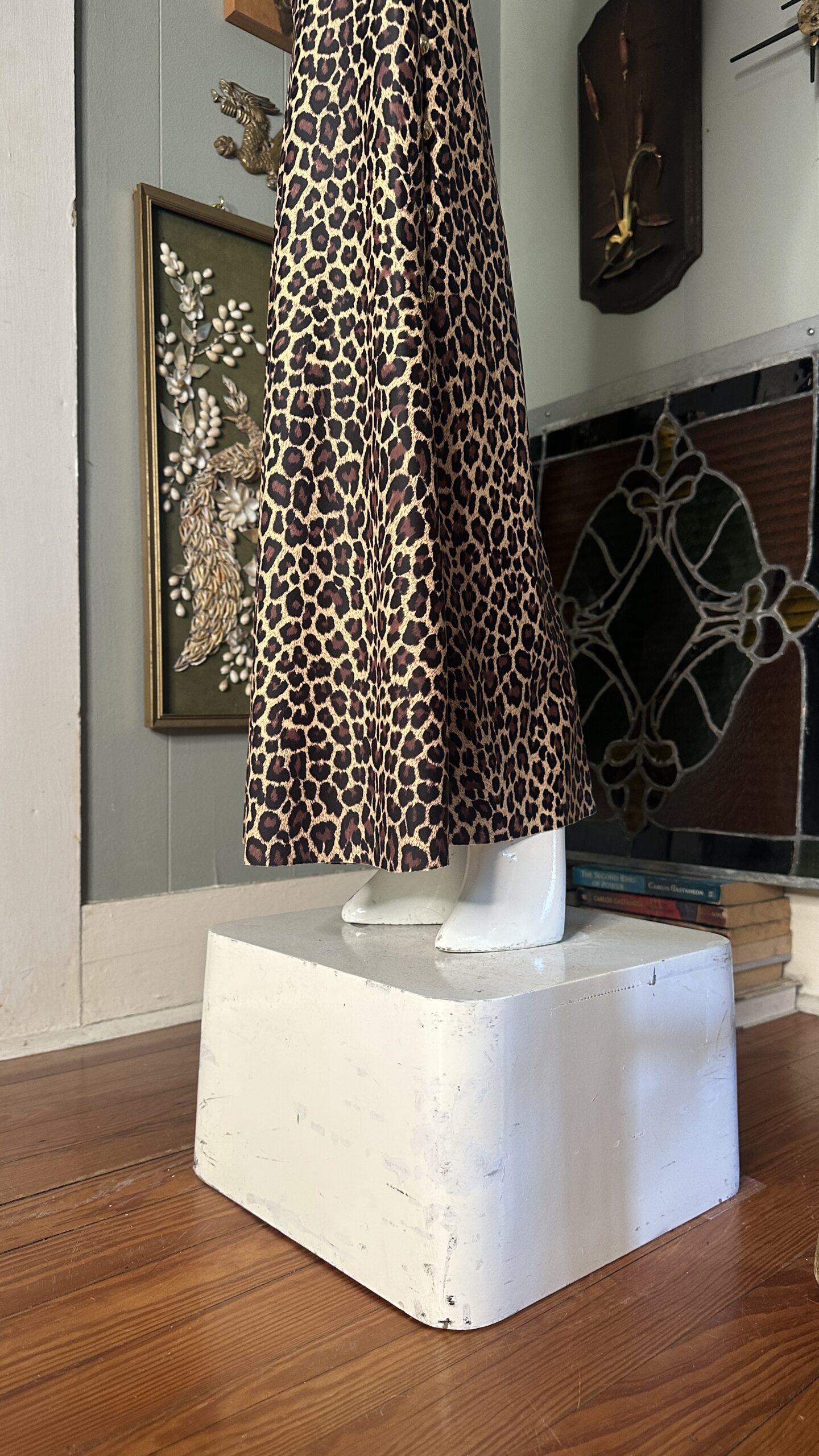 RTS +++ Medium Traditional in Baby Cheetah print with Gold Side Studs // Inseam 30 - Image 5